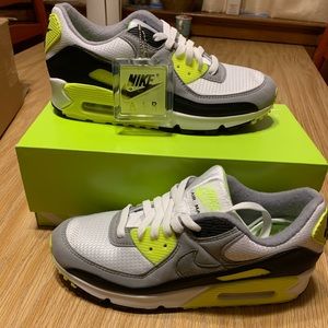 NEW Nike Air Max 90 for Men